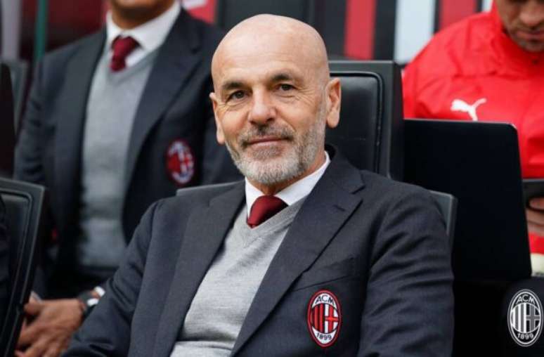 Divulgação/Milan - Legenda: Stefano Pioli ficou cinco temporadas à frente do Milan