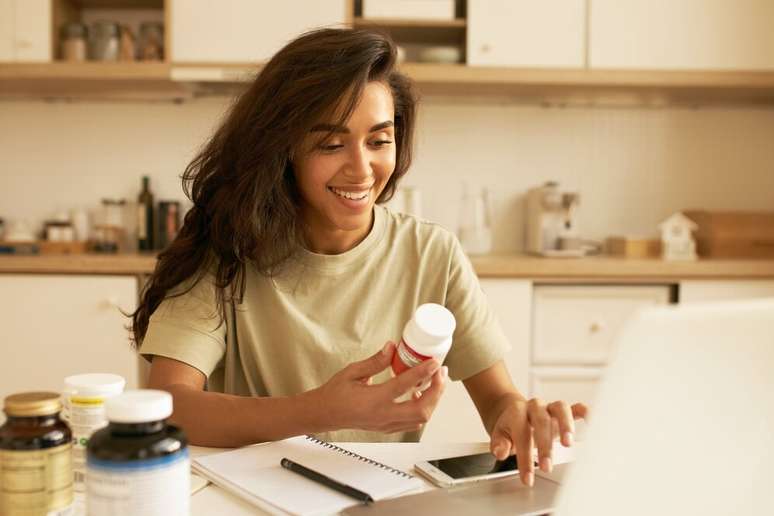 Suplementos para cabelos e unhas funcionam mesmo?