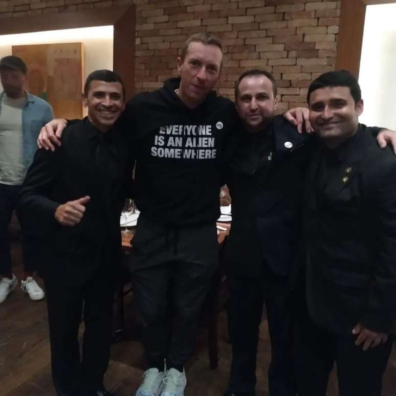 Chris Martin no Guiseppe Grill, churrascaria no Rio de Janeiro.