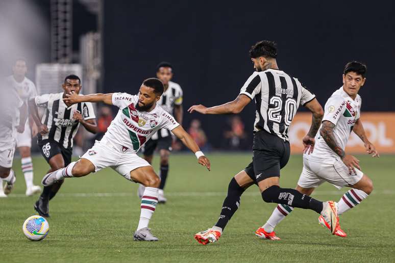 Fluminense x Botafogo, Clássico Vovô 11/06/2024. -