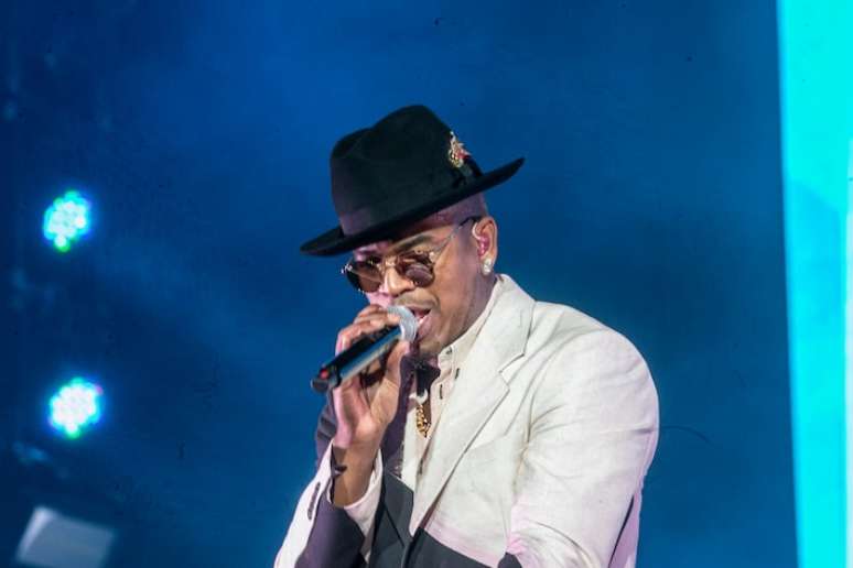 Ne-Yo durante show no The Town. Ele se apresenta no Rock in Rio neste domingo, 22.