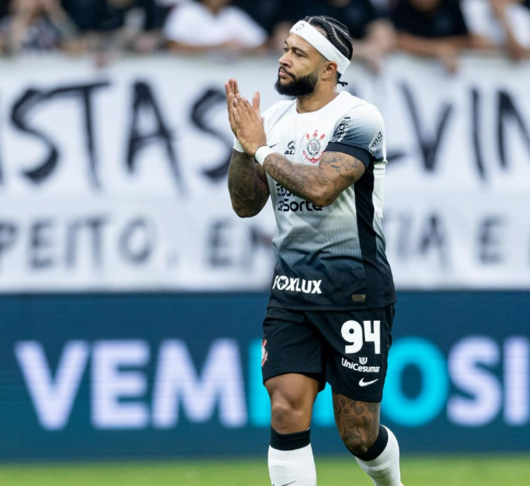 Corinthians vence e estreia em Memphis: “Sinto-me muito bem-vindo”