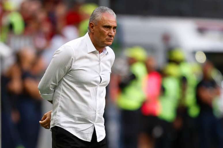 Torcida do Flamengo está 'na bronca' com o técnico Tite após sequência sem vitórias.