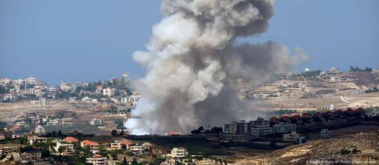 Bombardeio de Israel à cidade de Marjayoun, no Líbano, nesta segunda