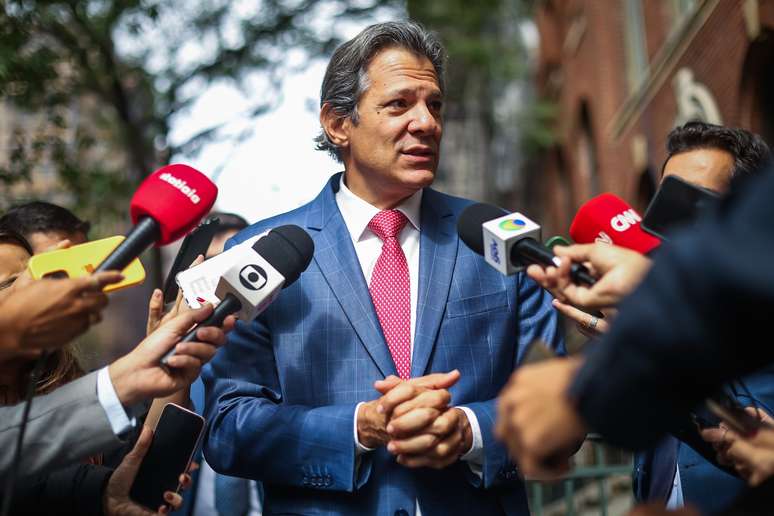 O ministro Fernando Haddad falou à imprensa em Nova York