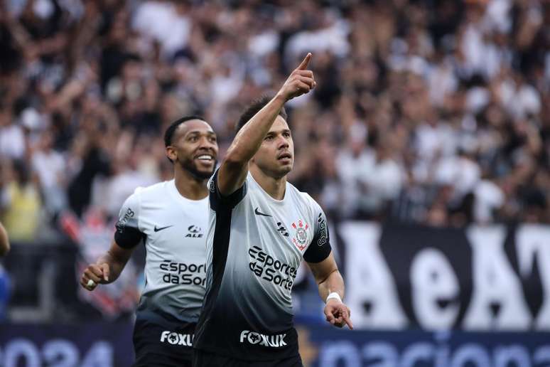 Ángel Romero continua sendo peça fundamental para que o Corinthians não caia no Brasileirão do próximo ano