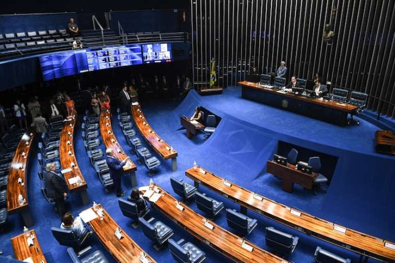 Retirada de pedido de urgência já era esperada por líderes partidários do Senado