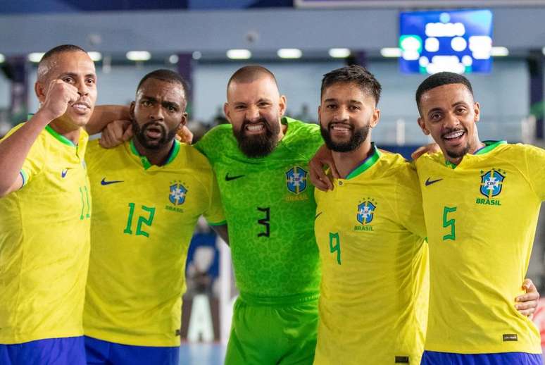 Fútbol sala: Brasil vuelve a ganar y avanza a cuartos de final