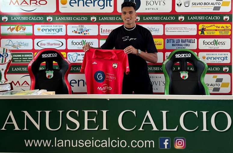 Gabriel Silva vivió un buen momento con el Lanusei Calcio, en Italia