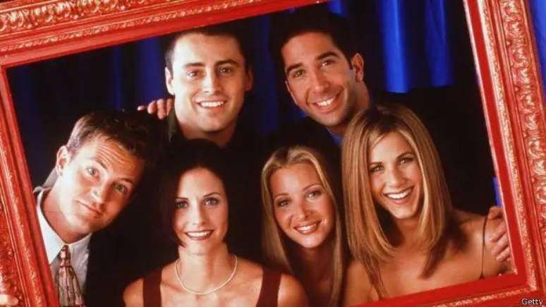 Personagens Joey, Chandler, Ross, Rachel, Monica e Phoebe ficaram no ar ao longo de dez temporadas