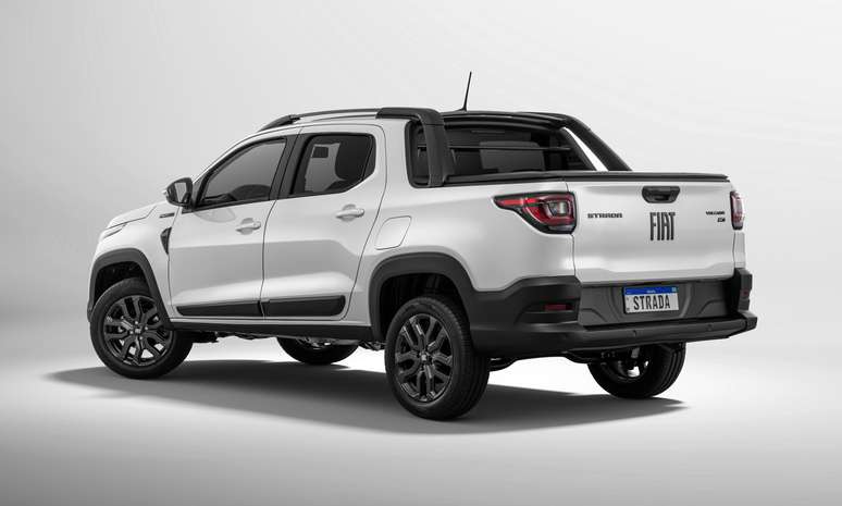 Novo Fiat Strada Tributo 125