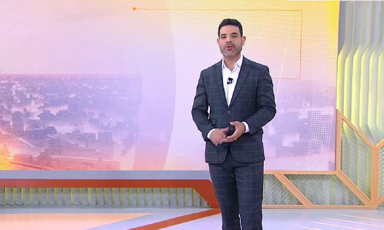 Darlisson Dutra no comando do Primeiro Impacto; telejornal volta a vencer a Record 