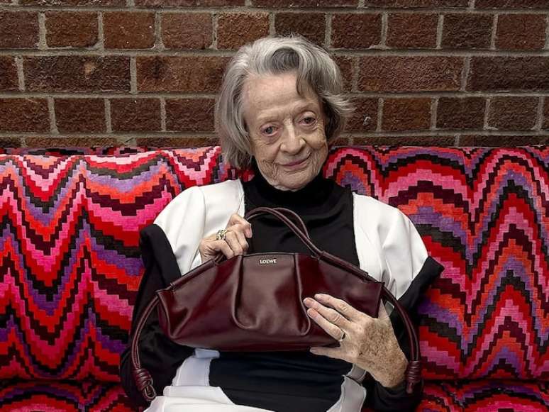 Maggie Smith em campanha para Loewe