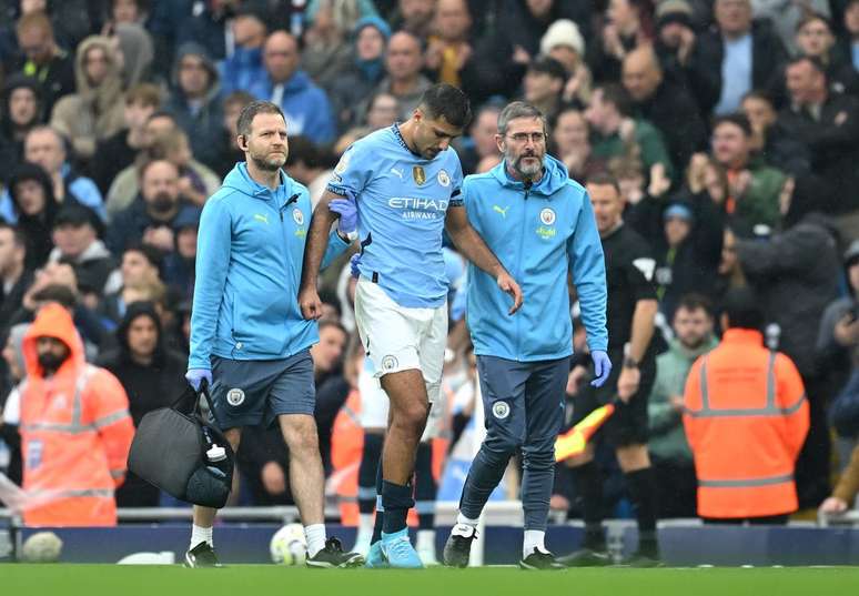 Guardiola confirmó que Rodri se perderá lo que resta de temporada por lesión: "Lamentablemente eso fue lo peor."