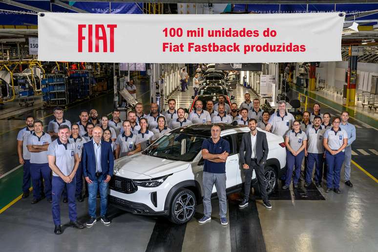 Fiat Fastback ultrapassa as 100 mil unidades produzidas no Brasil