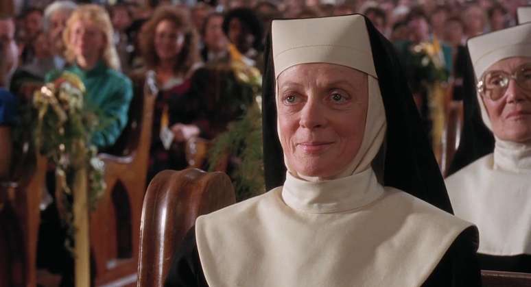 Maggie Smith em 'Mudança de Hábito' 