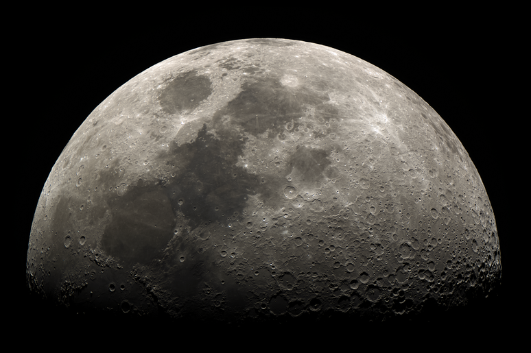 Durante 53 dias, teremos uma “mini Lua” acompanhando o nosso satélite natural