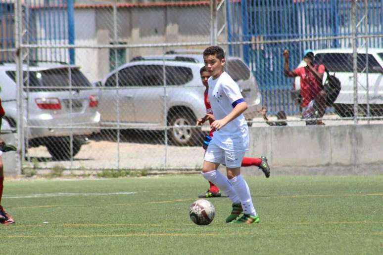 Representada por el padre Matheus Pereira, Allysson recordó sus días en Cruzeiro