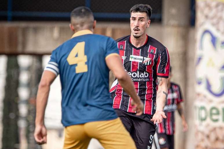 En el partido de ida, en casa, el Anápolis venció por 2-1 y, por tanto, empató para proclamarse campeón de la Serie D.