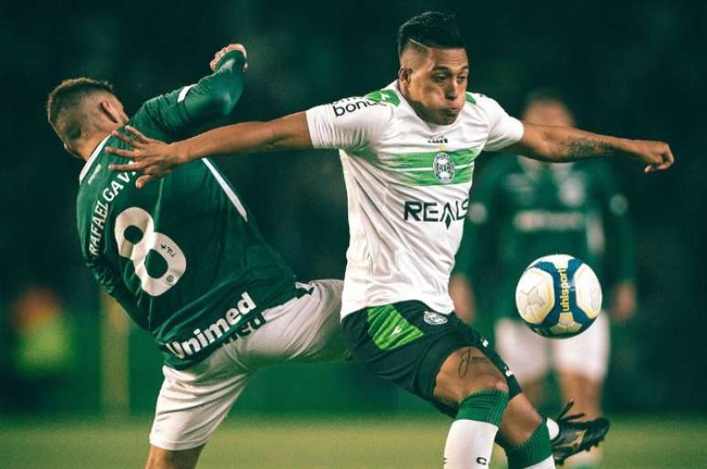 Coritiba e Goiás ficaram no empate 