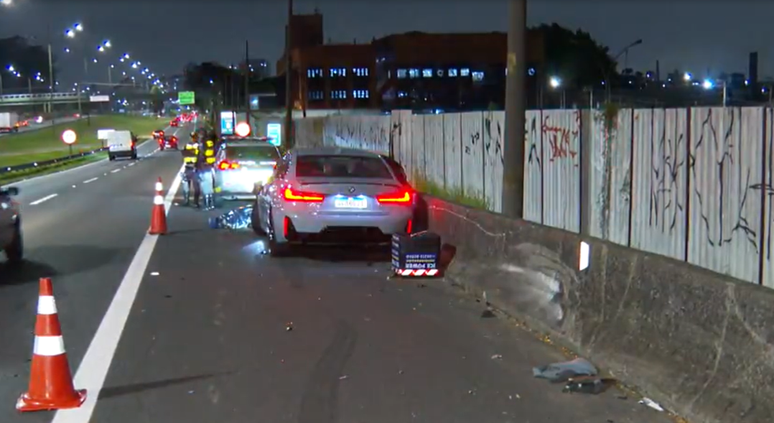 Motorista de BMW atropela e mata motociclista em SP