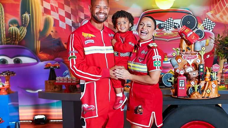 Viviane Araujo, Joaquim e Guilherme Milit&atilde;o