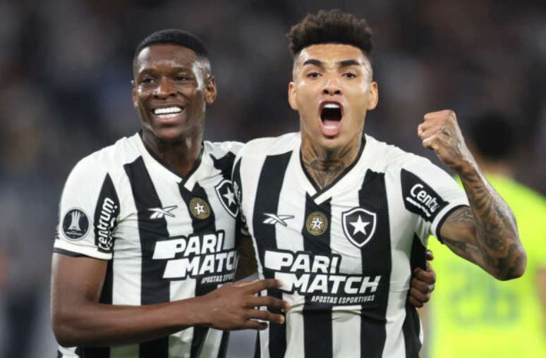 Vitor Silva/Botafogo - Legenda: Almada aparece em pré-lista da Argentina