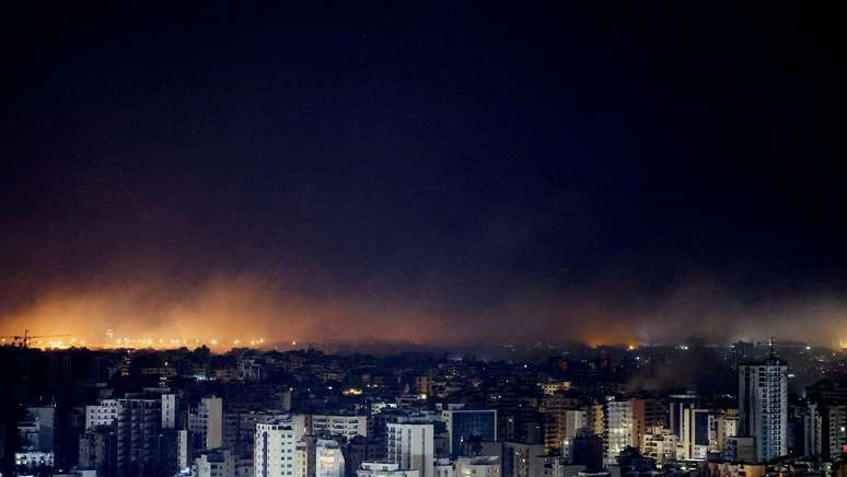 Explosões em subúrbio de Beirute na noite de segunda para terça-feira