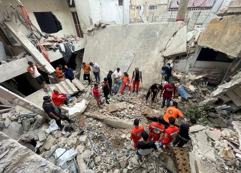 Destroços no Líbano após ataque israelense 