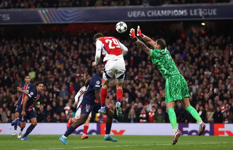 Havertz chega primeiro e faz o primeiro do Arsenal, superando o goleiro Donnarumma – Julian Finney/Getty Images