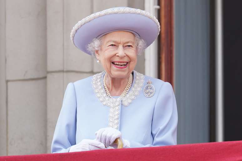 Rainha Elizabeth II durante o seu jubileu de platina em 2022, meses antes de sua morte