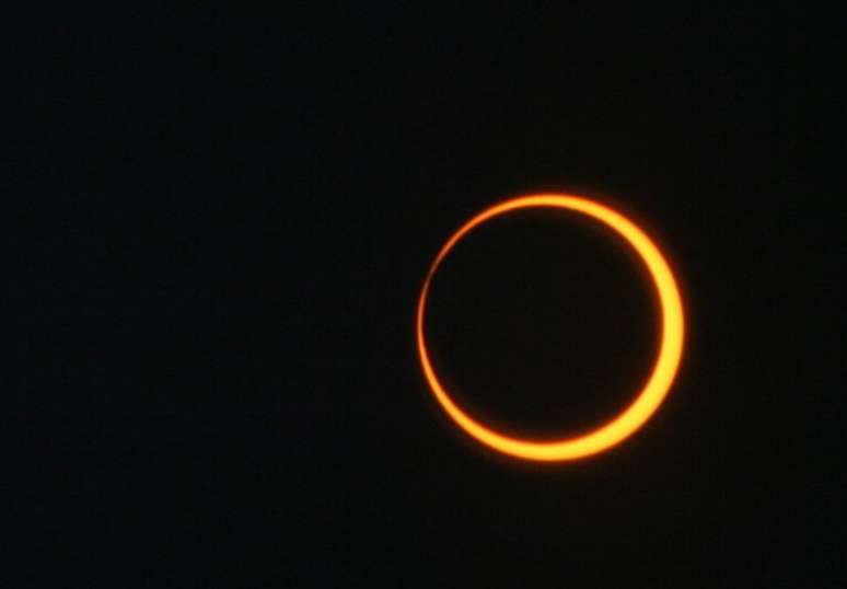 eclipse solar de outubro