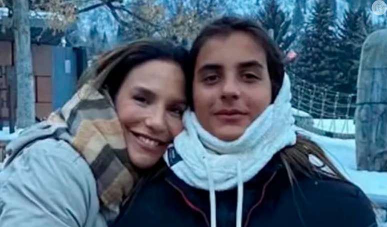 Ivete Sangalo destacou personalidade do filho, Marcelo, no aniversário de 15 anos do adolescente: 'Que coisa deliciosa é ver você crescer, mantendo sua gigante habilidade de amar, adquirindo a cada segundo novas experiências e habilidades que me deixam realmente impressionada e orgulhosa'.