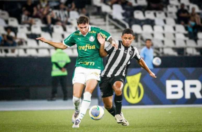 Palmeiras derrotó a Botafogo y tomó ventaja en las semifinales del Brasileirão U17