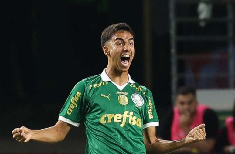 Vitor Reis, do Palmeiras, entra na mira dos gigantes europeus