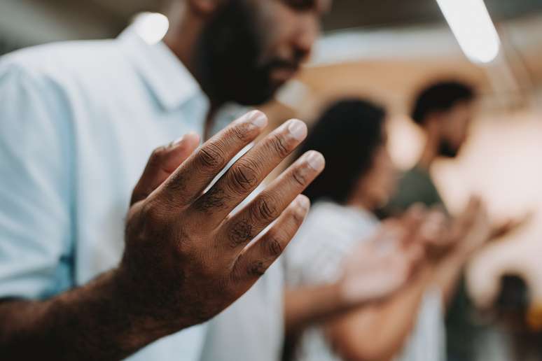 Somente 11% consideram o apoio de liderança religiosa para decidir o seu voto