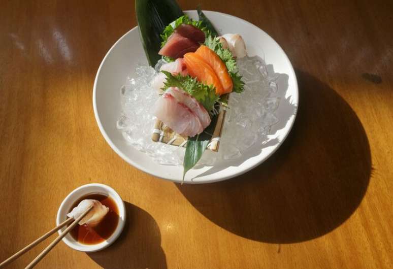 Sashimi Imakay: o combinado servido no restaurante japonês reúne peças de salmão, atum, buri maturado, robalo e pescada amarela