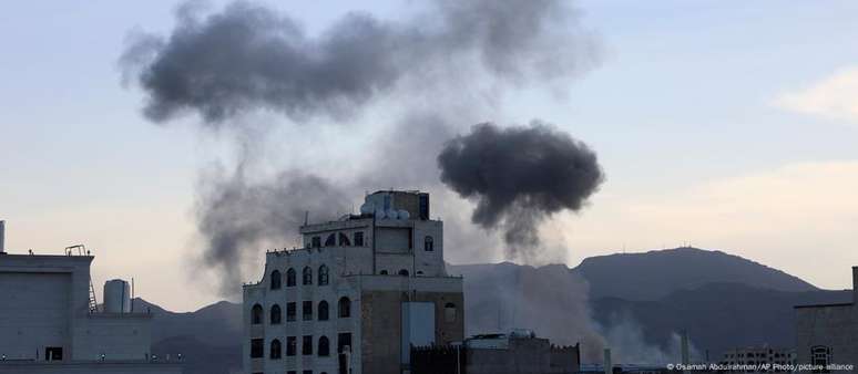 EUA bombardearam áreas de Sanaa, capital do Iêmen contra ofensiva houthi