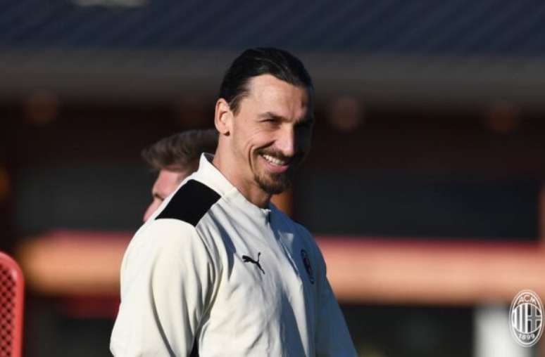 Ibrahimovic compra uma Ferrari por US$ 5 milhões como presente de aniversário