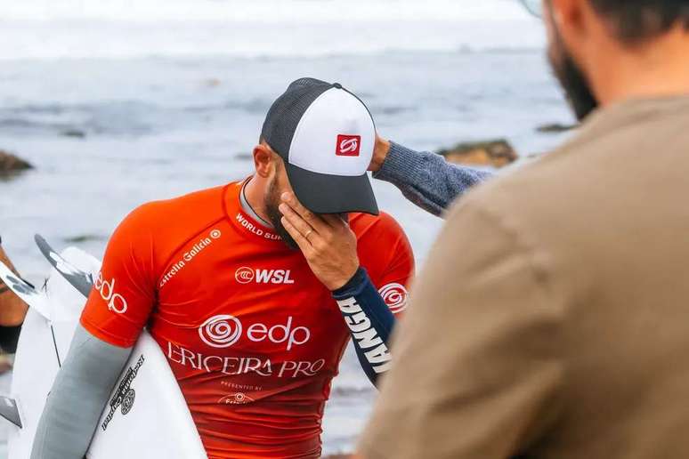 Alejo Muniz se emociona na WSL 