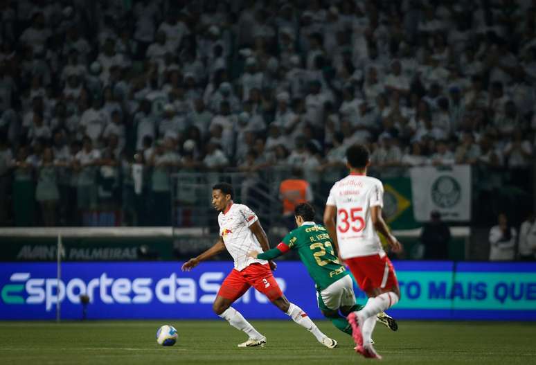 Red Bull Bragantino recebe o Palmeiras e tenta se distanciar do Z-4