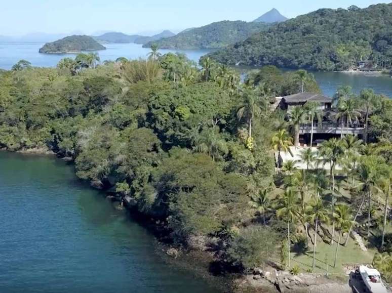 El espectacular paisaje de la isla de Japón atrae a visitantes adinerados.