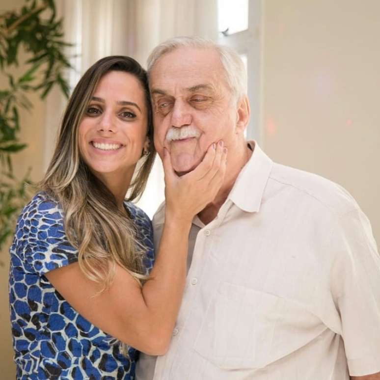 Filha de José Roberto, a médica Aline Garcia de Souza, relatou que viu o laudo falso e que a assinatura presente no documento não pertence ao seu pai