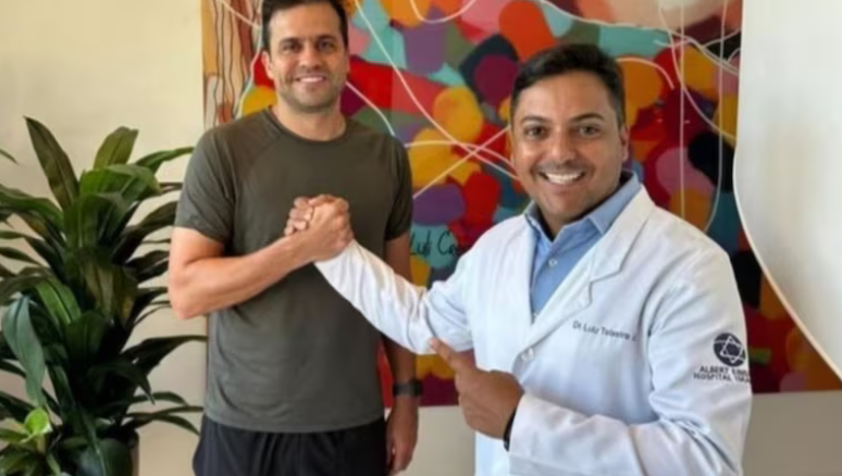 O médico Luiz Teixeira ao lado de Pablo Marçal