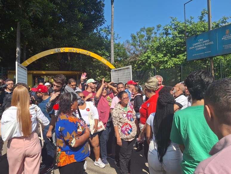 CEU Escola Municipal de Ensino Fundamental Hermes Ferreira de Souza, no Campo Limpo