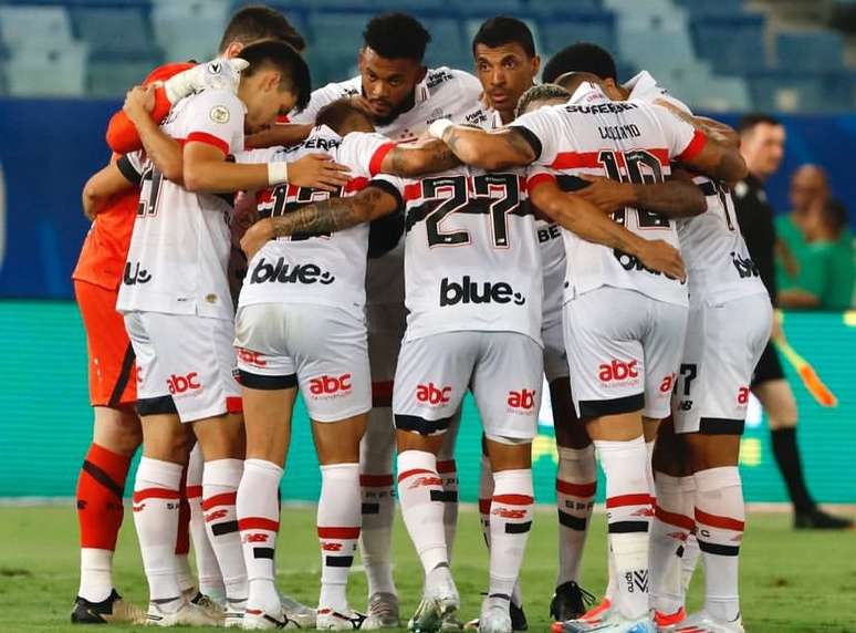 O São Paulo ainda luta pela Libertadores 2025? Veja as probabilidades: