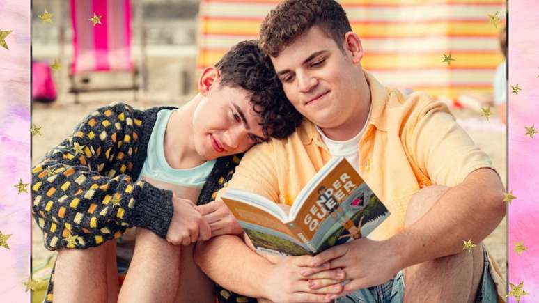 Heartstopper: listamos todos os livros que aparecem na terceira temporada da s&eacute;rie