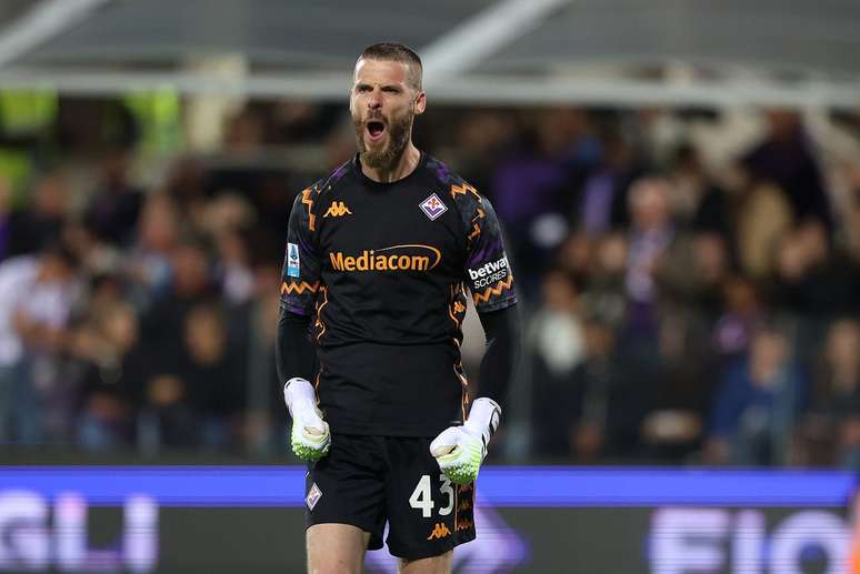 De Gea comemorando um dos pênaltis defendidos. 