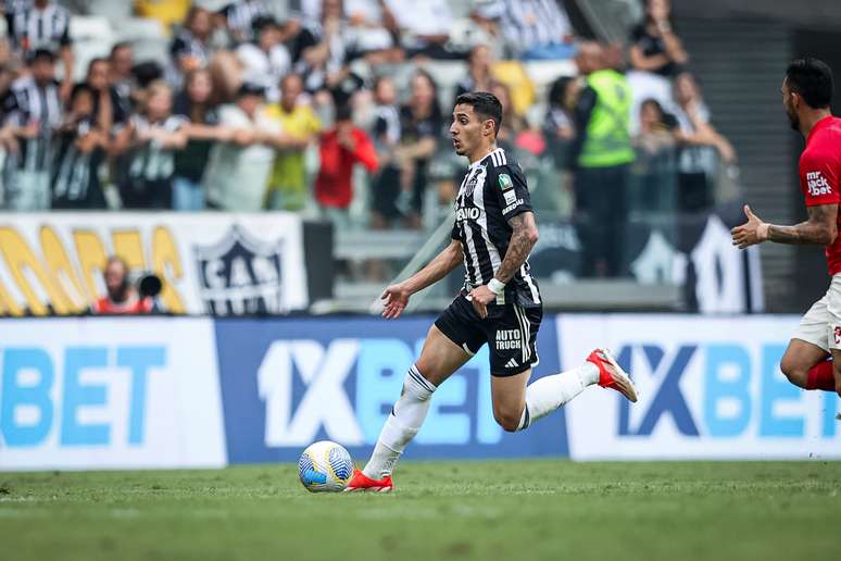 Cadu se lesionou às vésperas do confronto contra o Vitória.