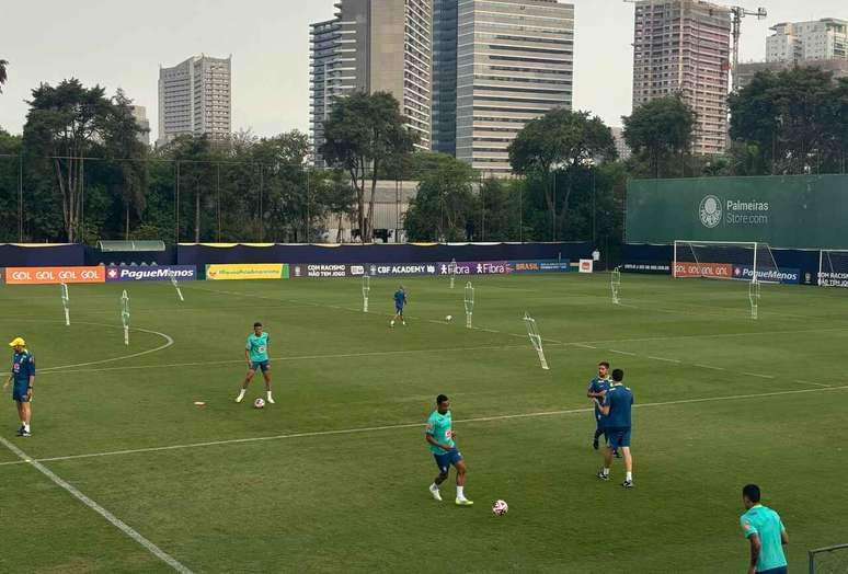 Jogadores da seleção sub-20 do Palmeiras durante treino da seleção –